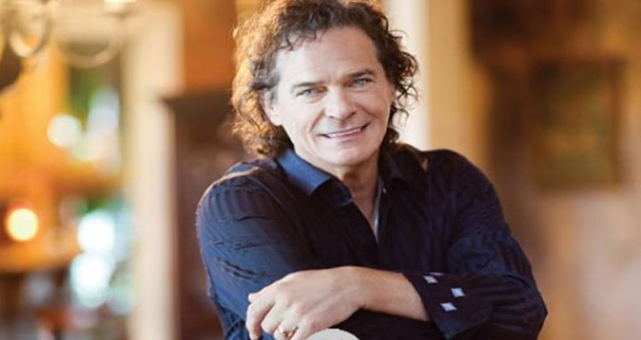 চলে গেলেন সংগীতশিল্পী বি জে থমাস