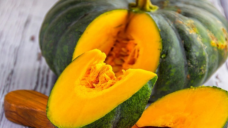 শরীর সুস্থ রাখে নানা পুষ্টিগুণে সমৃদ্ধ মিষ্টি কুমড়া