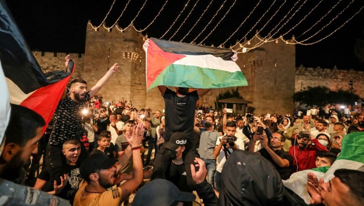 যুদ্ধবিরতি কার্যকর, ফিলিস্তিনে উদযাপন