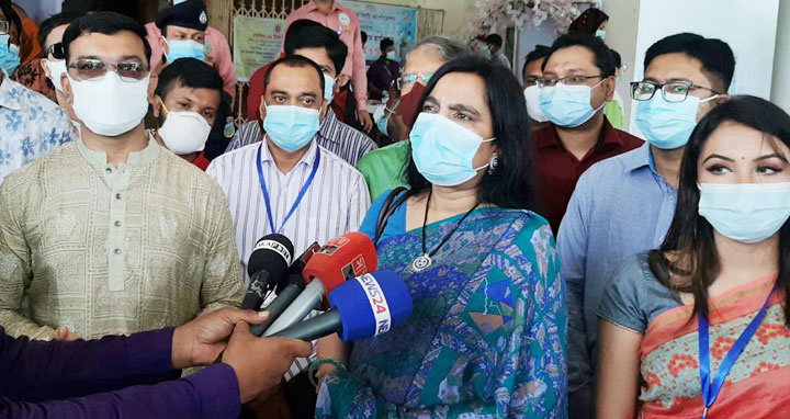 ময়মনসিংহ সিটি করপোরেশনের আয়োজনে করোনার গণটিকা কার্যক্রম