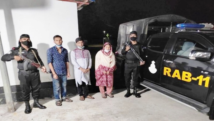 নরসিংদীতে তিন ভুয়া ডেন্টাল ডাক্তার আটক