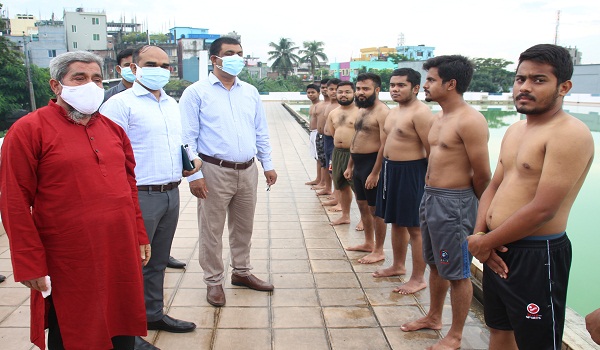 ময়মনসিংহ সুইমিংপুলে নতুন করে সাঁতার প্রশিক্ষণ কার্যক্রমের উদ্বোধন