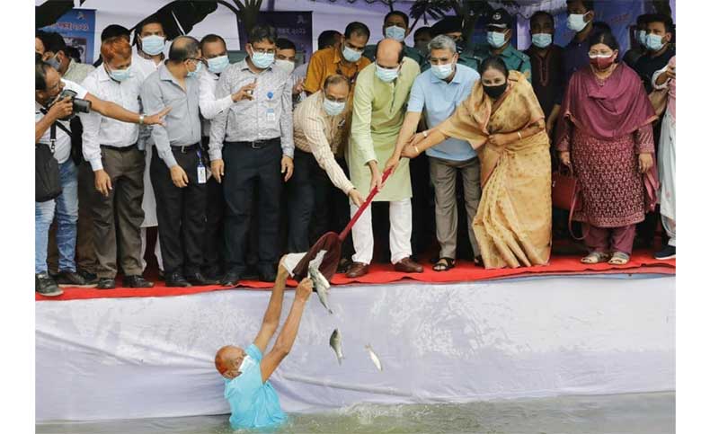 সবাই মিলেই প্রকৃতিকে রক্ষা করতে হবে: মেয়র আতিক