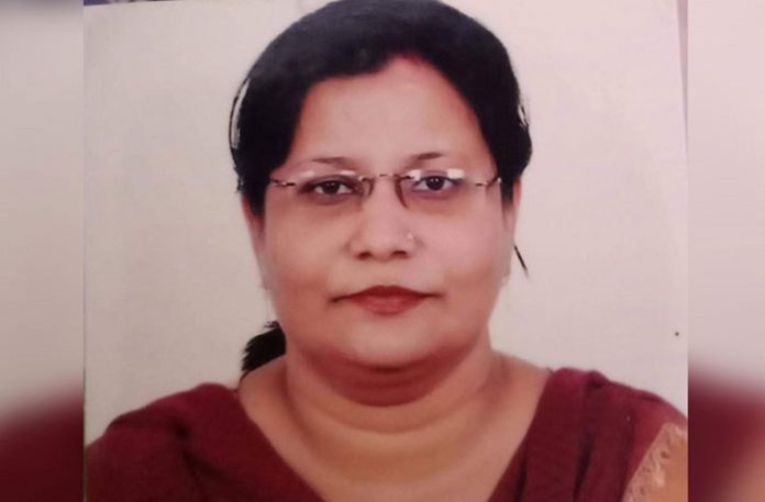 পরীক্ষার ১৮ বছর পর বিসিএস ক্যাডার হলেন সুমনা