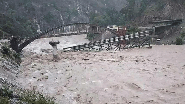 ভারতে উত্তরাখণ্ডে বন্যায় নিহত বেড়ে ৪৬