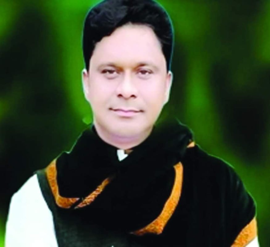 আওয়ামীলীগে অনুপ্রবেশকারী দুলাল চকদারের বিরুদ্ধে মুক্তিযোদ্ধা তারামৃধার সংবাদ সম্মেলন