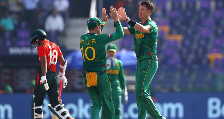 বাজে ব্যাটিংয়ে ৮৪ রানে গুটিয়ে গেল বাংলাদেশ