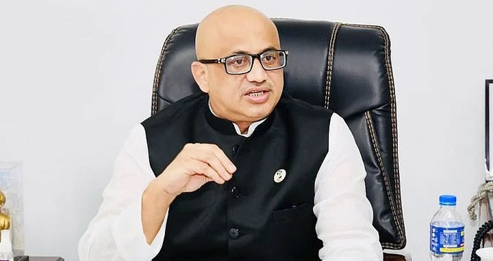 রাজশাহীর আদালতে ডা. মুরাদের বিরুদ্ধে মামলা