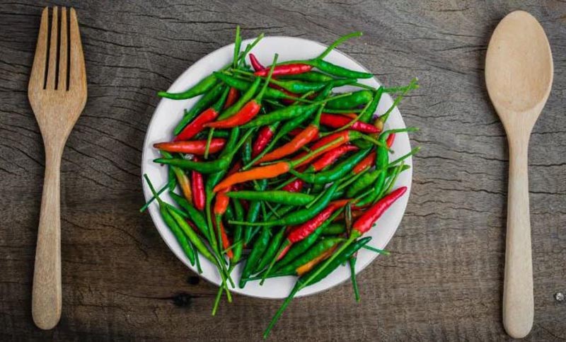 মরিচে ঝাল যত বেশি পুষ্টিগুণও তত বেশি