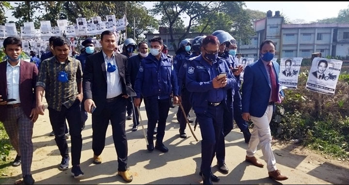 ইউপি নির্বাচন: সাতকানিয়ায় ২ প্রার্থীর সমর্থকদের সংঘর্ষ-গুলি