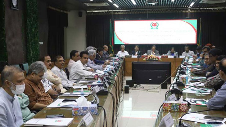 আস্থার সংকট কাটিয়ে নির্বাচন করতে চাই : সিইসি