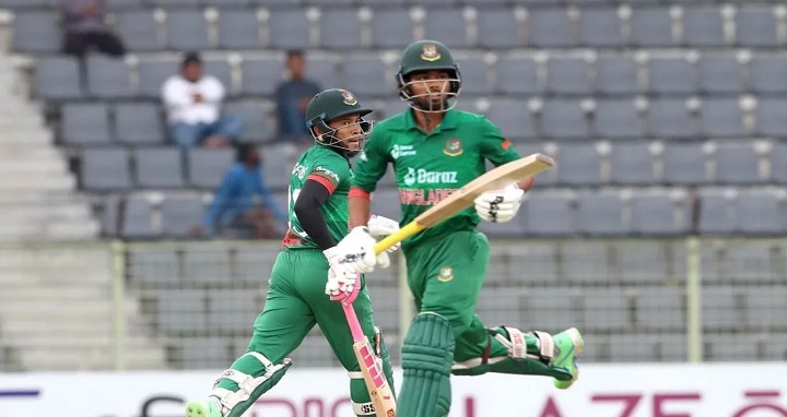 মুশফিকের ঝড়ো সেঞ্চুরিতে বাংলাদেশের নতুন রেকর্ড