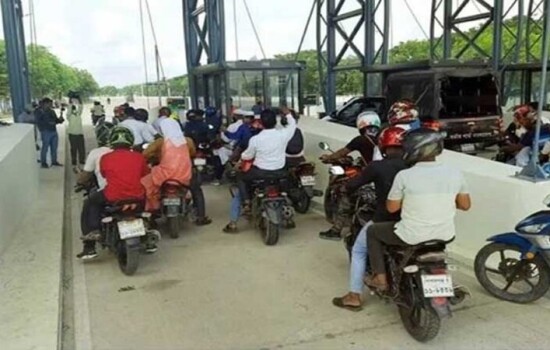 পদ্মা সেতু দিয়ে পার হয়েছে ৭৭ হাজার মোটরসাইকেল!