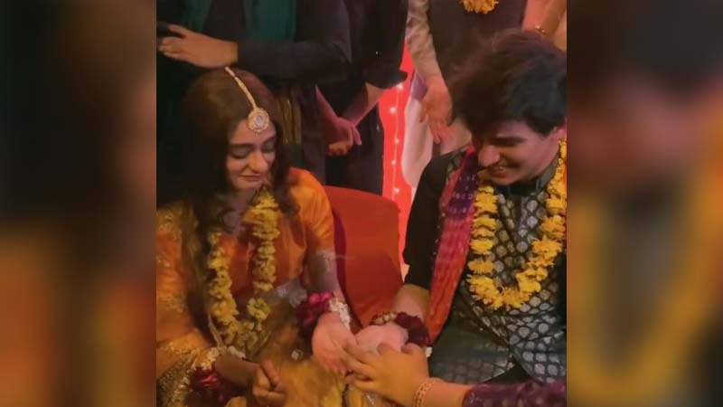 ভাইরাল হতে বিশ্ববিদ্যালয় শিক্ষার্থীদের ভুয়া বিয়ে!