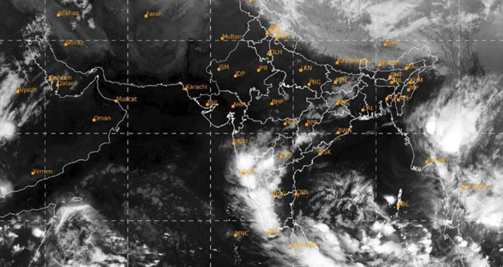 ঘূর্ণিঝড় মোখা : সোমবার সব বোর্ডের এসএসসি পরীক্ষা স্থগিত