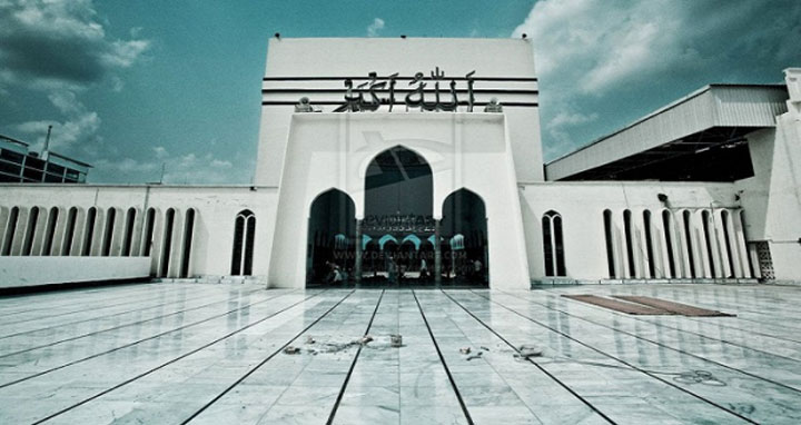 বায়তুল মোকাররমে ঈদুল আজহার ৫ জামাত