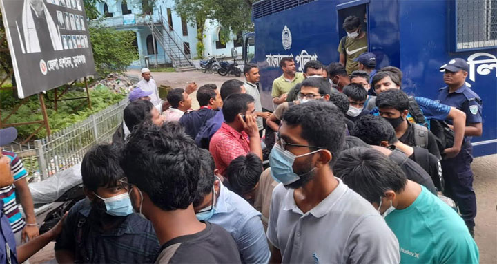 টাঙ্গুয়ার হাওরে গ্রেপ্তার বুয়েট শিক্ষার্থীদের জামিন