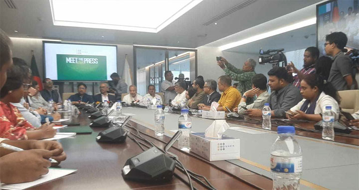 ভিসা নীতিতে পোশাক রপ্তানিতে প্রভাব পড়বে না : বিজিএমইএ