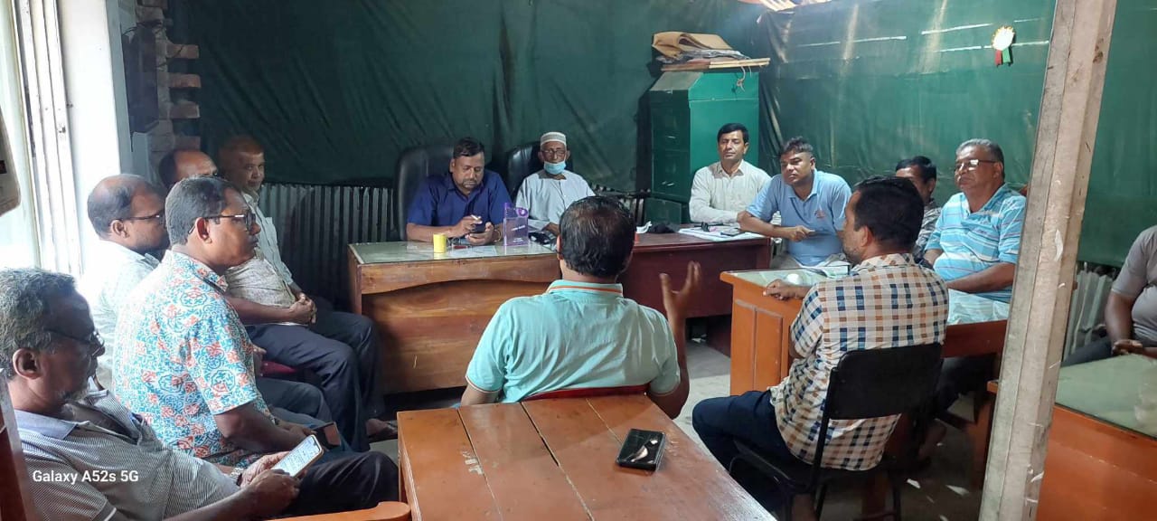 একীভূত হলো কলারোয়া প্রেসক্লাব  মিলনমেলায় ঐক্যবদ্ধতার অভিপ্রায়