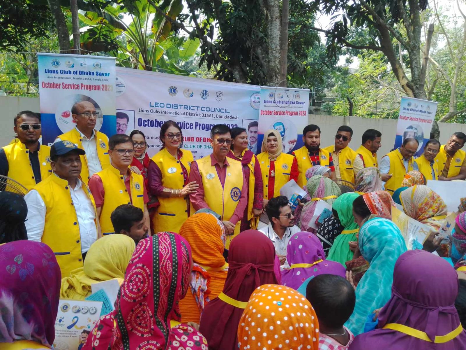 সিরাজগঞ্জে ডেঙ্গুপ্রতিরোধে মশারী বিতরণ ও মেডিক্যাল ক্যাম্প অনুষ্ঠিত 