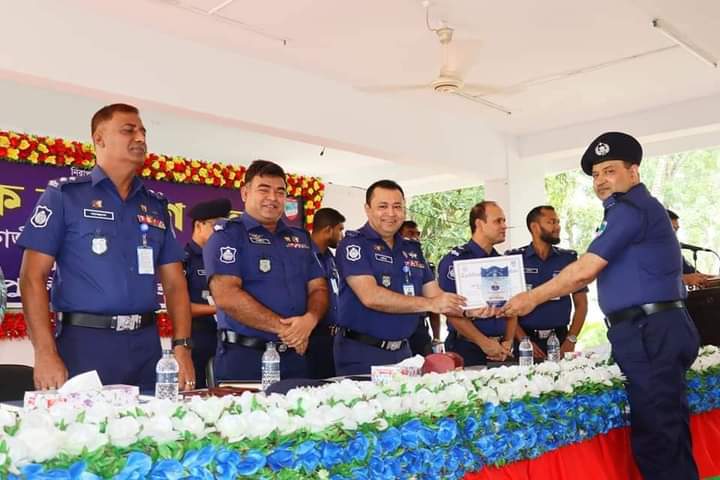 সাতক্ষীরা পুলিশ লাইন্সে মাসিক কল্যাণ সভা অনুষ্ঠিত