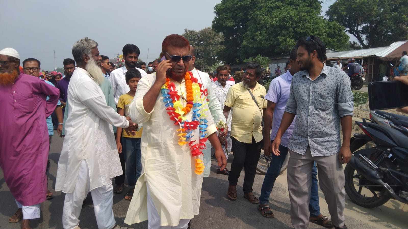 আত্রাই ইউপি চেয়ারম্যানের কারামুক্তি,এলাকাবাসীর আনন্দ মিছিল