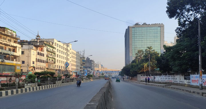 বিএনপি-জামায়াতের সকাল-সন্ধ্যা হরতাল চলছে