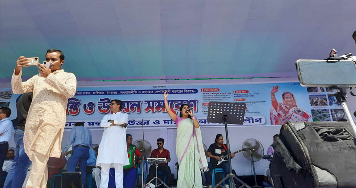 আওয়ামী লীগের শান্তি ও উন্নয়ন সমাবেশ শুরু