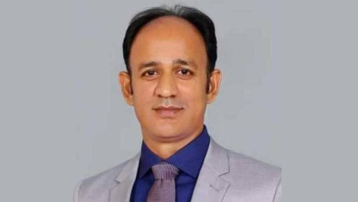 ব্যারিস্টার সুমনের ১০ দিনের রিমান্ড আবেদন