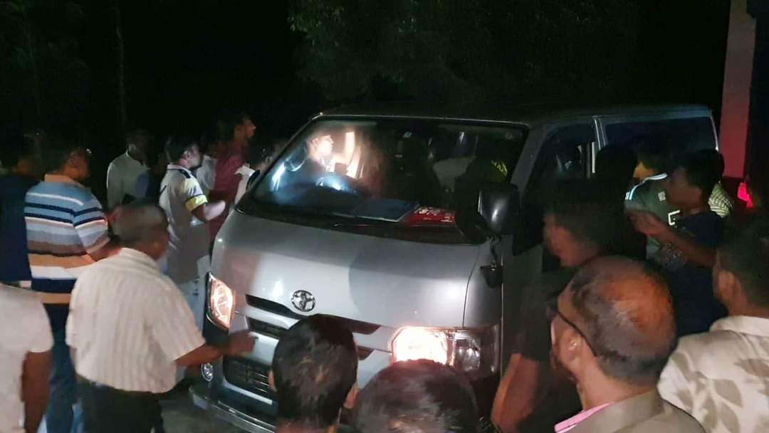 নওগাঁর ইয়াদঅআলীর মোড়ে হামলার ঘটনায় ৩ জন বিএনপির নেতা গুলিবিদ্ধ হয়ে আহত