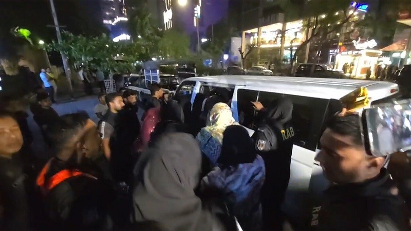 রমজানের মধ্যরাতে রাজধানীর স্পা সেন্টারে ৫৪ নারী-পুরুষ, পেলেন কঠিন সাজা