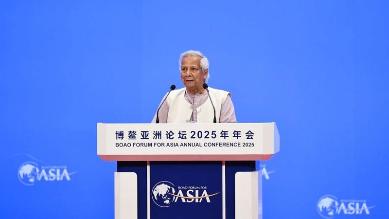 নতুন উচ্চতায় প্রবেশ করছে বাংলাদেশ-চীন সম্পর্ক :  ড. ইউনূস