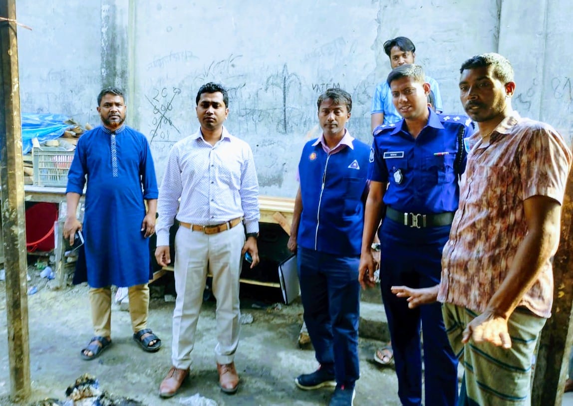 নরসিংদী বিএসটিআই আঞ্চলিক কার্যালয়ের উদ্যোগে পণ্যের গুণগতমান মনিটরিং-এ মোবাইল কোর্ট পরিচালনা