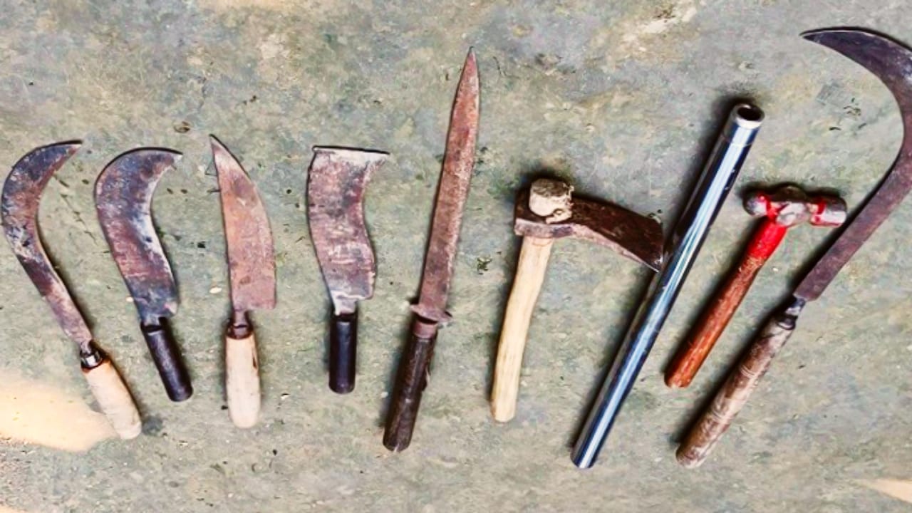 কুড়িগ্রামে ১৮ দিন আটকিয়ে কিশোরীকে সংঘবদ্ধ ধর্ষণের অভিযোগ