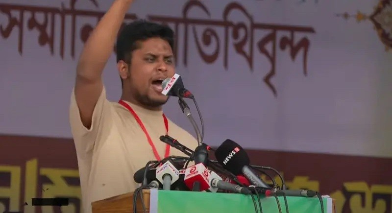 বিএনপির রাজনীতি চলে আওয়ামী লীগের টাকায়: হাসনাত