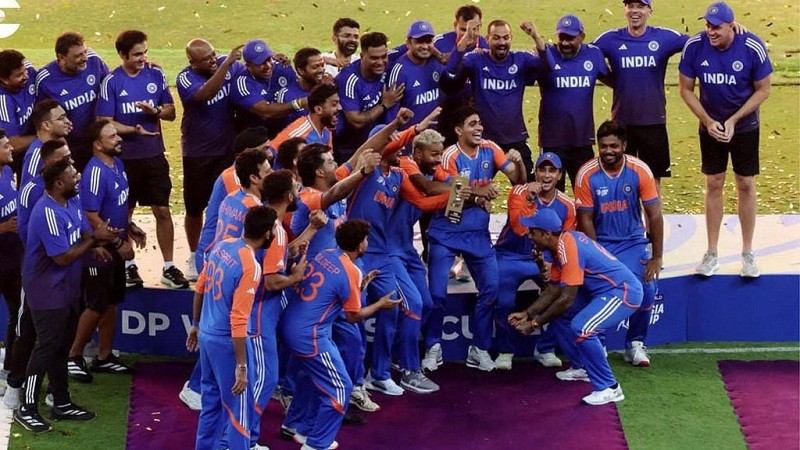 এশিয়া কাপ জিতে শিরোপা নিল না ভারত