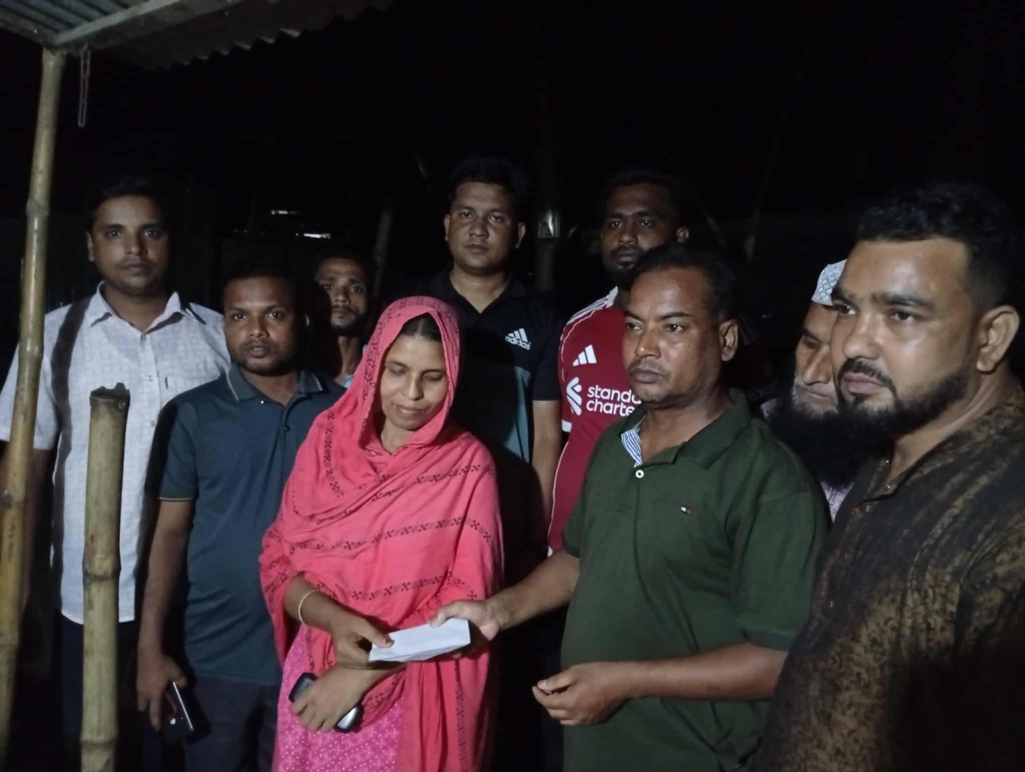 শ্রীবরদীতে মেধাবী শিক্ষার্থী সুবর্ণার পাশে বিএনপির ভারপ্রাপ্ত চেয়ারম্যান তারেক রহমান