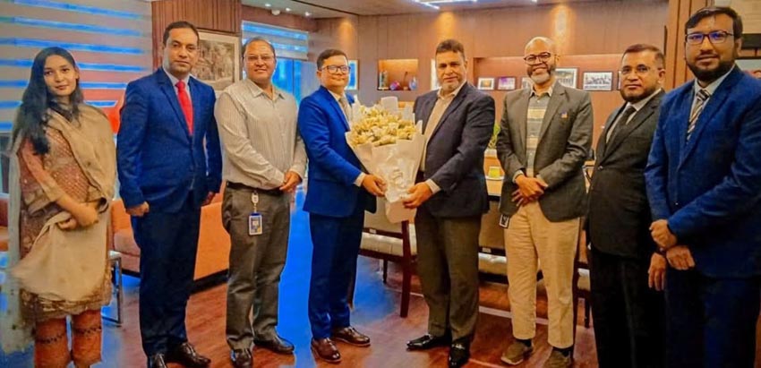 ব্র্যাক ব্যাংকের সিইও তারেক রেফাত উল্লাহ খানকে প্রগতি লাইফের শুভেচ্ছা