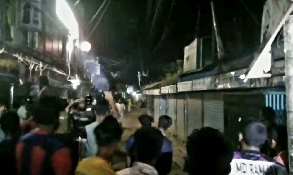 ব্রাহ্মণবাড়িয়ায় টর্চলাইট জ্বালিয়ে দুই পক্ষের সংঘর্ষ, আহত ৪০