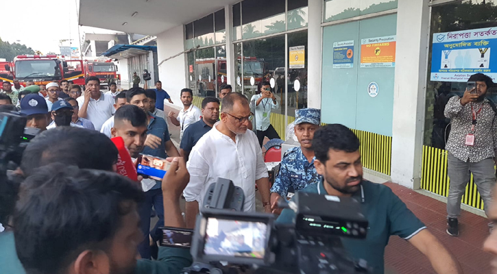 পুড়েছে আমদানির, নিরাপদ রয়েছে রপ্তানির অংশ: বিমান উপদেষ্টা