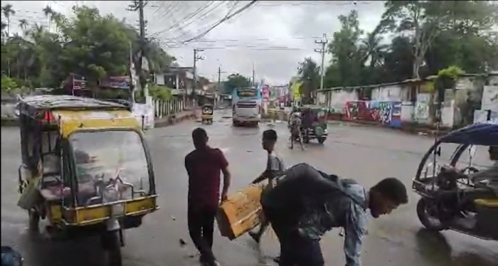 ধীরে ধীরে স্বাভাবিকতায় ফিরছে খাগড়াছড়ি
