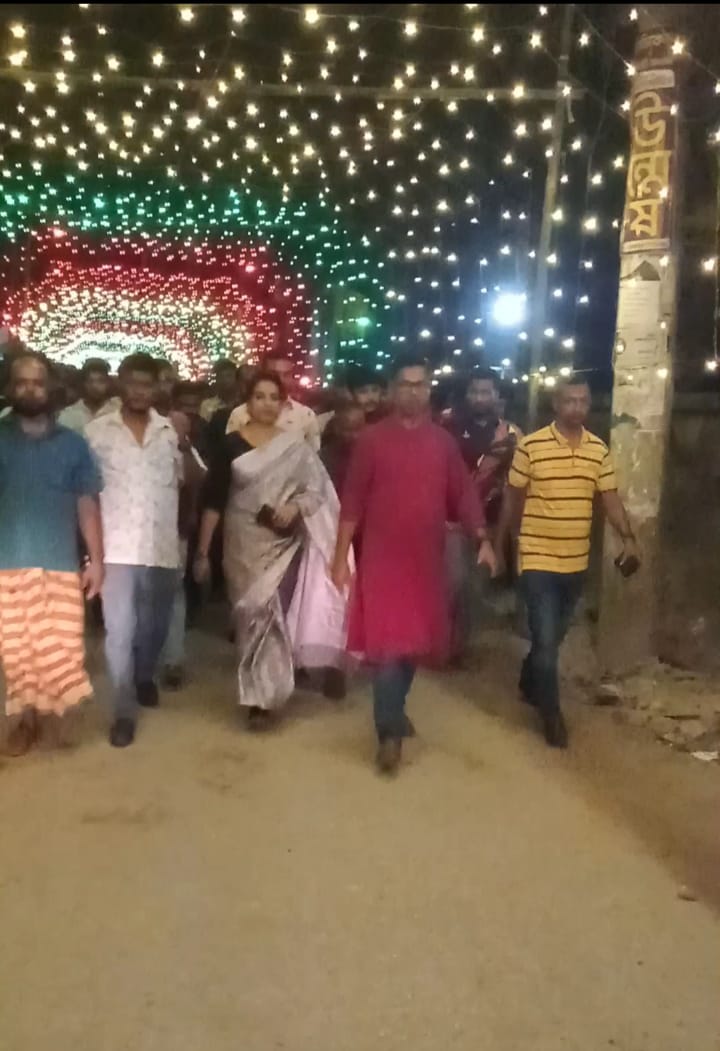 গৌরীপুরে শারদীয় দুর্গোৎসবে পৌরসভার পূজা মণ্ডপ পরিদর্শক করেন আলী আকবর আনিছ