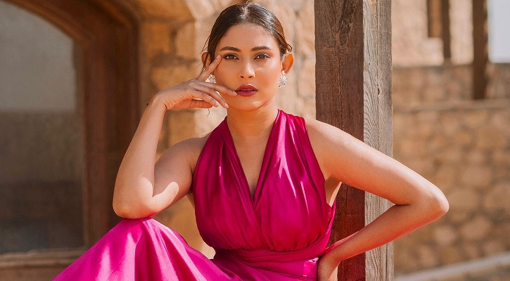 অর্থ আত্মসাতের অভিযোগে অভিনেত্রী মেহজাবীনের বিরুদ্ধে গ্রেফতারি পরোয়ানা