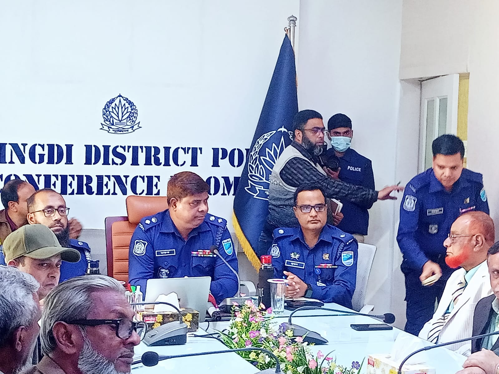 নরসিংদী জেলার কর্মরত সাংবাদিকদের সাথে পুলিশ সুপারের মতবিনিময়